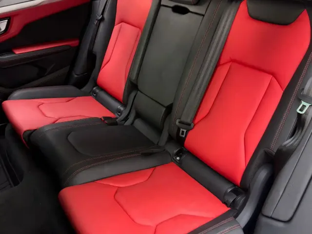 Lamborghini Urus — Фото автомобиля 27