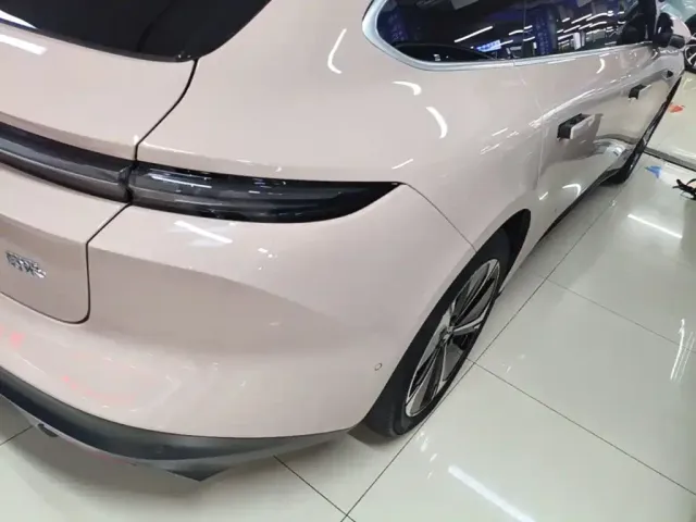 Nio ET5 Touring — Фото автомобиля 7