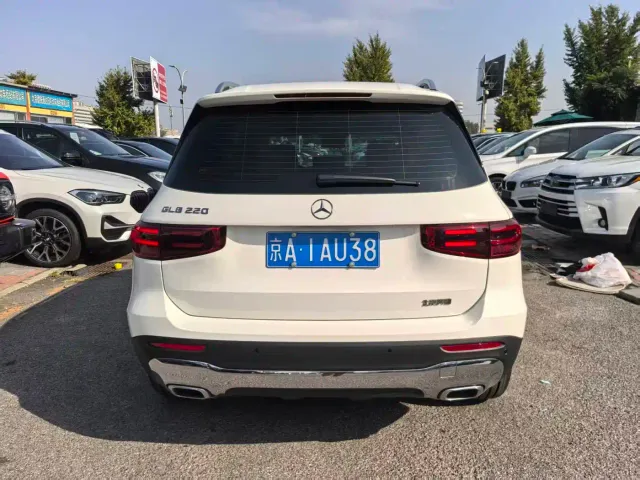 Mercedes-Benz GLB-Class — Фото автомобиля 8
