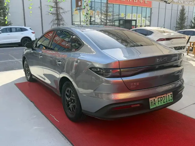 BYD Seal 05 DM-i — Фото автомобиля 7