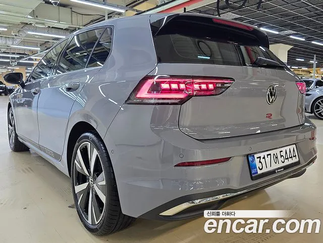 Volkswagen Golf Golf 8 поколение 2.0 TDI Prestige — Фото автомобиля 6