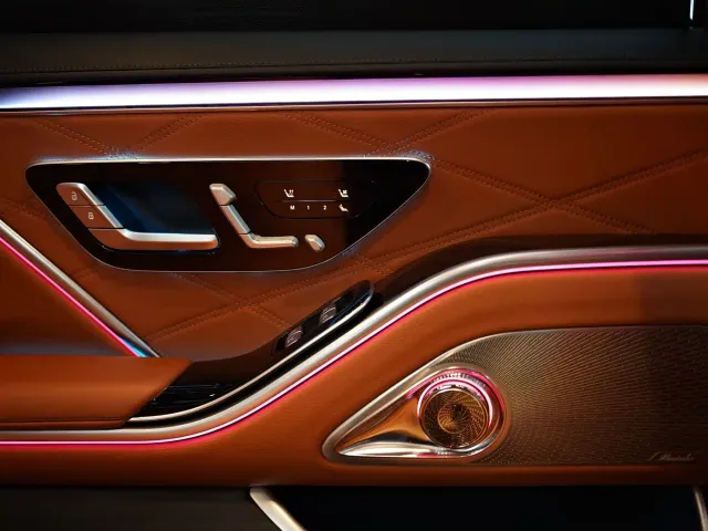 Mercedes-Benz Maybach S-Class — Фото автомобиля 16
