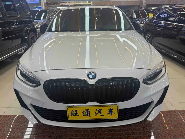 BMW 1 Series — Фото автомобиля 2