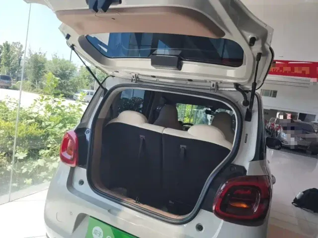 Wuling Hongguang Mini EV — Фото автомобиля 18