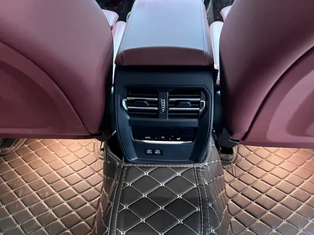 BMW 3 Series — Фото автомобиля 9