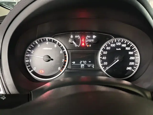 Nissan Sylphy — Фото автомобиля 11