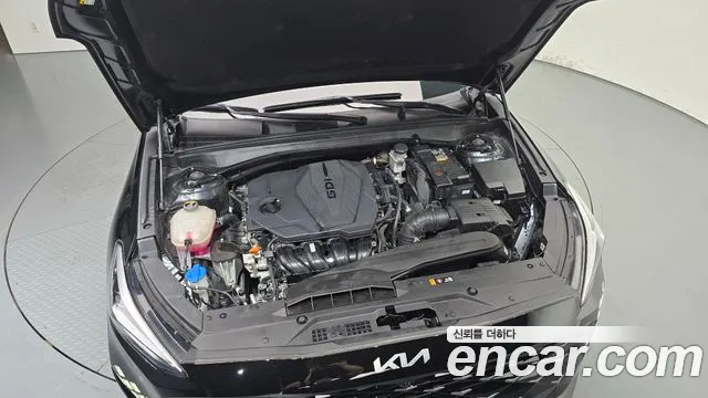 Kia K8 2.5 Бензин 2WD — Фото автомобиля 4