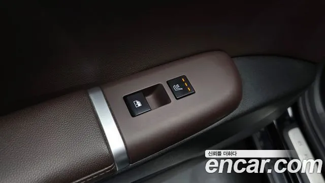 Hyundai Grandeur GN7 — Фото автомобиля 25