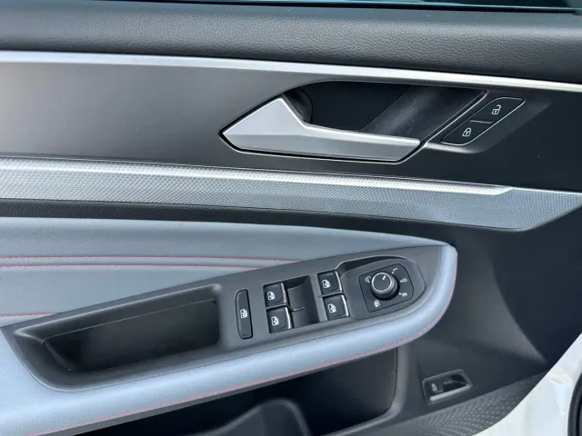Volkswagen Lamando — Фото автомобиля 17