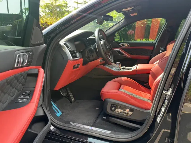 BMW X6 M — Фото автомобиля 6