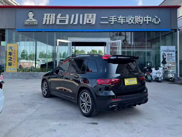 Mercedes-Benz GLB AMG — Фото автомобиля 6