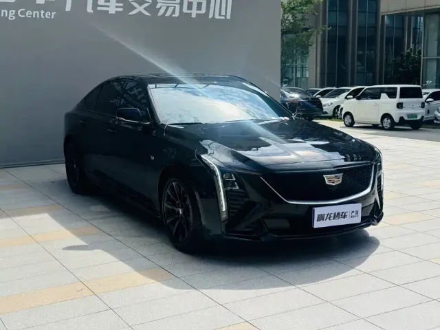 Cadillac CT5 — Фото автомобиля 16