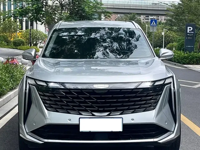 Geely Boyue L — Фото автомобиля 19