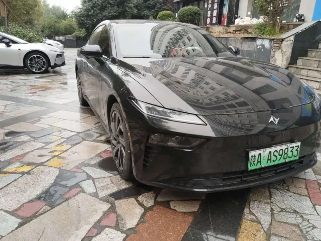 Dongfeng eπ 007 — Фото автомобиля 3