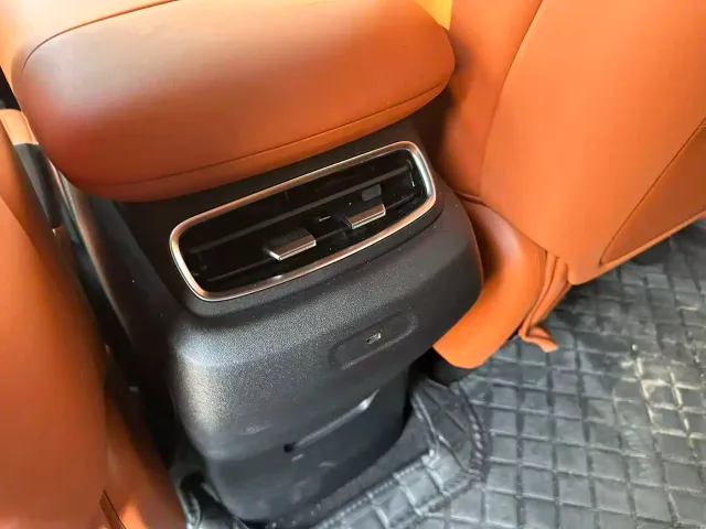 Changan Qiyuan Q07 — Фото автомобиля 18