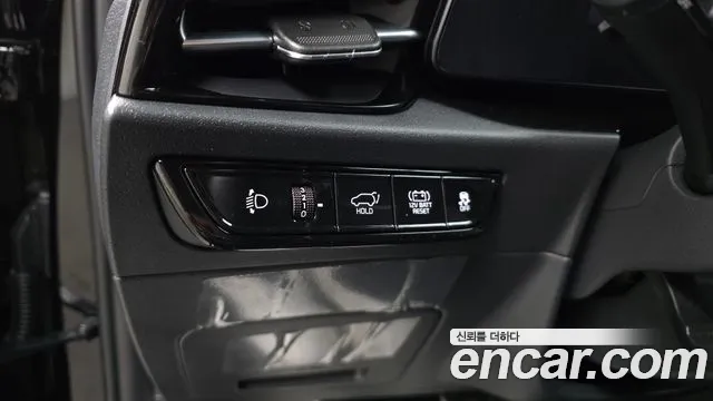 Kia Niro The All New — Фото автомобиля 27