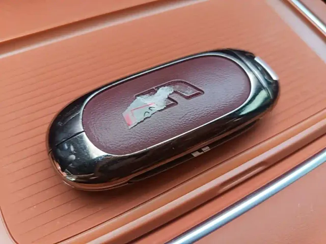 Li Auto L7 — Фото автомобиля 8