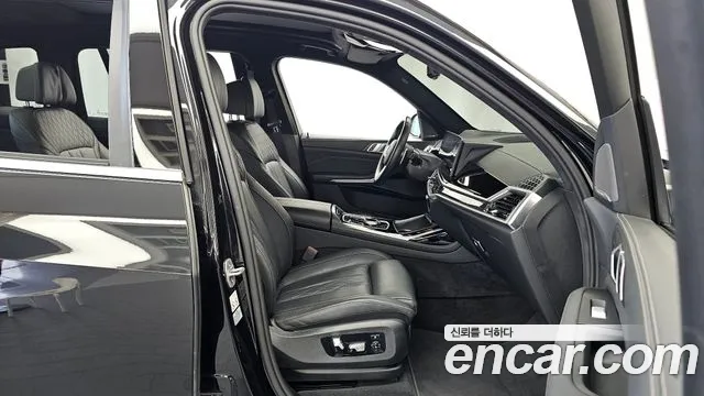 BMW X7 G07 — Фото автомобиля 11