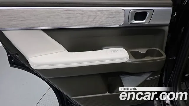 Hyundai Santa Fe — Фото автомобиля 14