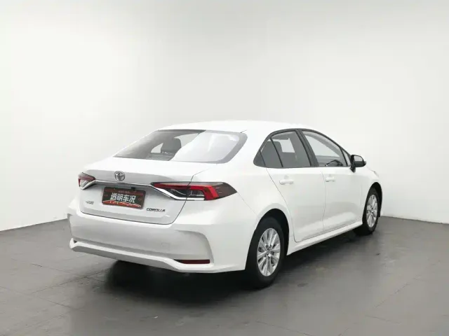 Toyota Corolla — Фото автомобиля 2