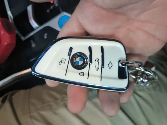 BMW i3 — Фото автомобиля 8