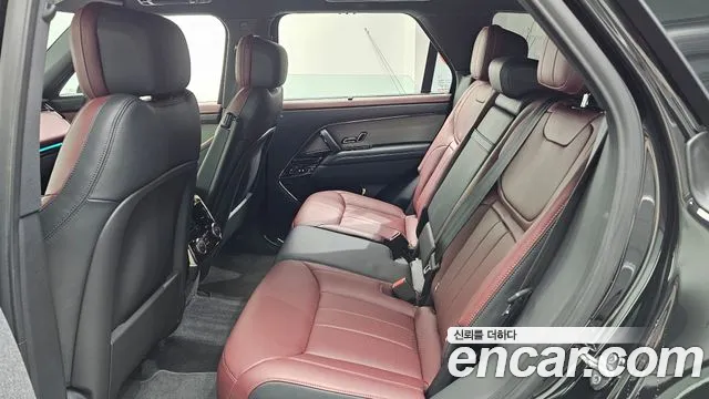 Land Rover Range Rover Sport — Фото автомобиля 4
