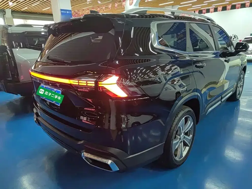 Geely Haoyue L 2024 Model 2.0T DCT Premium — Фото автомобиля 6
