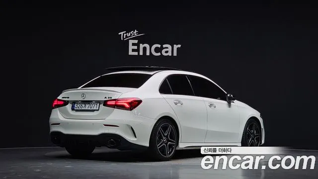 Mercedes-Benz A-Class — Фото автомобиля 2