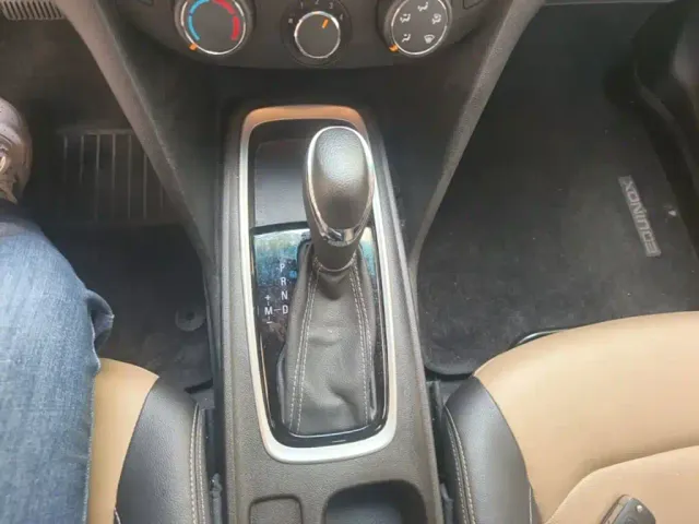 Chevrolet Monza — Фото автомобиля 13