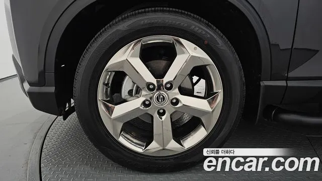 KG_Mobility_Ssangyong Rexton Новый Rexton Sport Дизель 2.2 4WD — Фото автомобиля 5