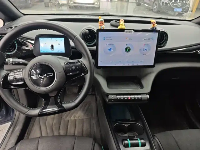 BYD Dolphin 2024 Glory Edition 420km Fashion Edition — Фото автомобиля 9