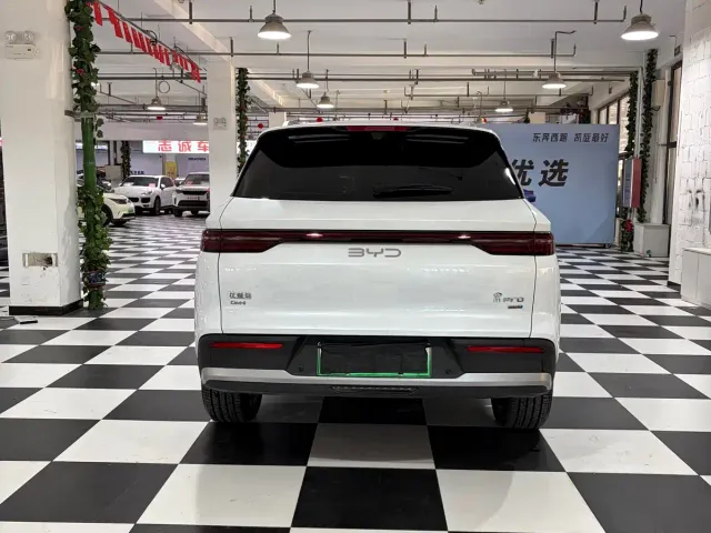 BYD Song Pro — Фото автомобиля 5