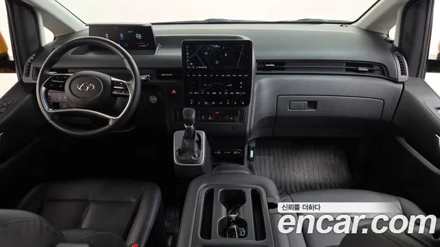 Hyundai Staria Staria — Фото автомобиля 7