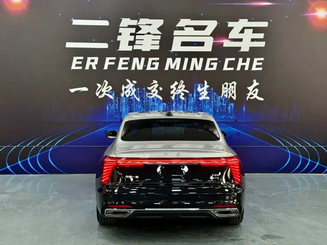 Hongqi H5 — Фото автомобиля 5
