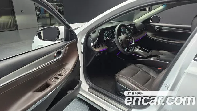 Hyundai Grandeur (New) Hybrid — Фото автомобиля 10