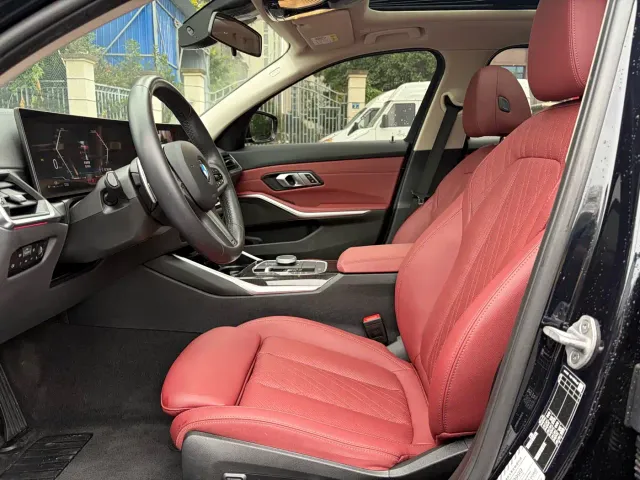 BMW 3 Series — Фото автомобиля 4
