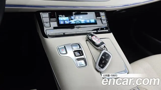 Hyundai Grandeur (New) Hybrid — Фото автомобиля 9