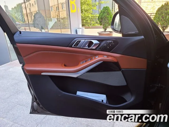 BMW X7 G07 — Фото автомобиля 15