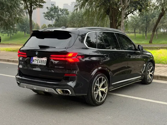 BMW X5 — Фото автомобиля 9