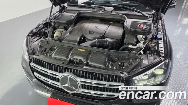Mercedes-Benz GLE-Class — Фото автомобиля 3