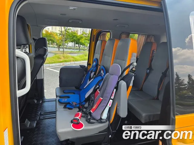 Hyundai Staria Staria — Фото автомобиля 14