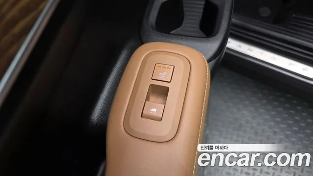 Hyundai Santa Fe MX5 — Фото автомобиля 16