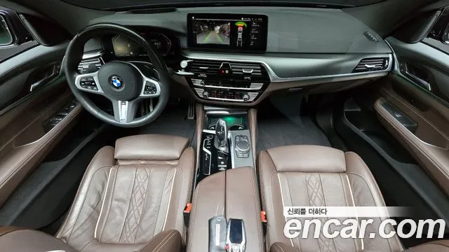 BMW Gran Turismo — Фото автомобиля 7