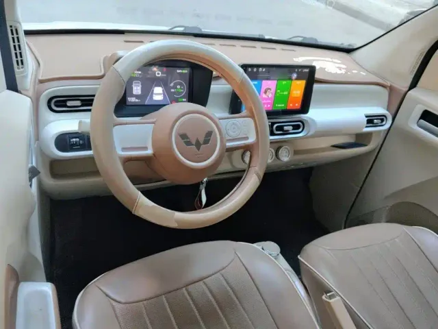Wuling Hongguang Mini EV — Фото автомобиля 5