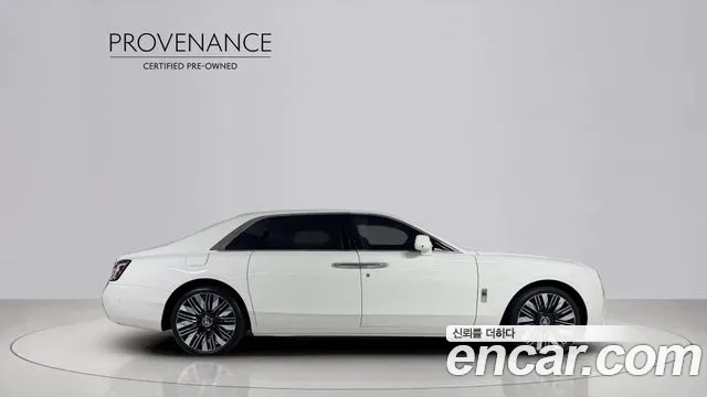 Rolls-Royce Ghost — Фото автомобиля 9