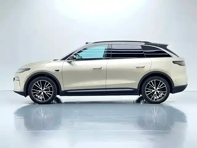 Leapmotor C11 — Фото автомобиля 7