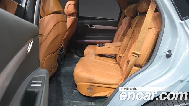 Genesis GV80 — Фото автомобиля 11