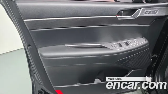 Hyundai Palisade Palisade Дизель 2.2 2WD — Фото автомобиля 24