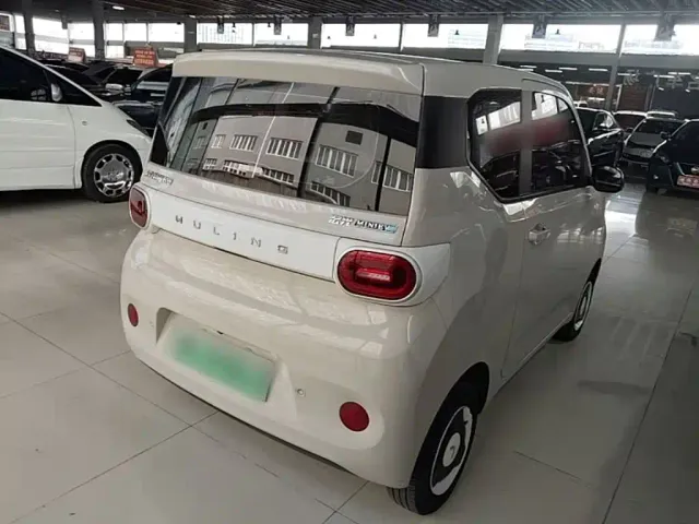 Wuling Hongguang Mini EV — Фото автомобиля 6