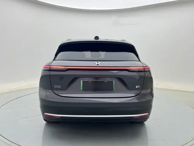 Nio ES6 — Фото автомобиля 4